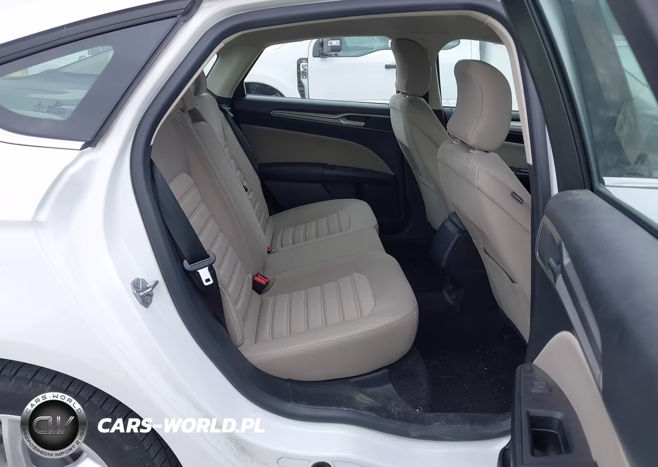 2018 Ford Fusion Hybrid S VIN:3FA6P0UUXJR243566 - 8