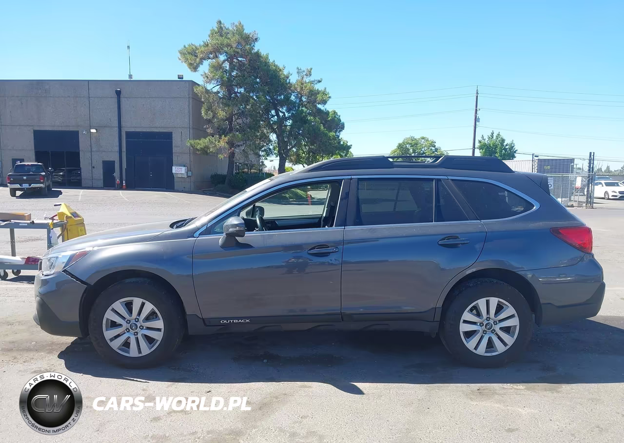 2019 Subaru Outback 2.5I Premium VIN:4S4BSAFC9K3234600 - 14
