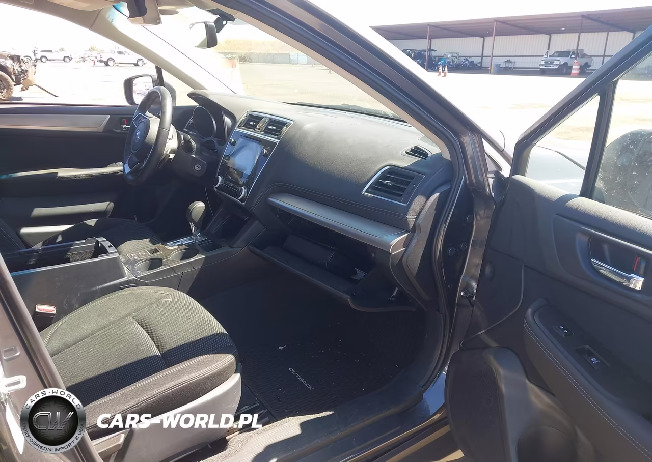 2019 Subaru Outback 2.5I Premium VIN:4S4BSAFC9K3234600 - 5