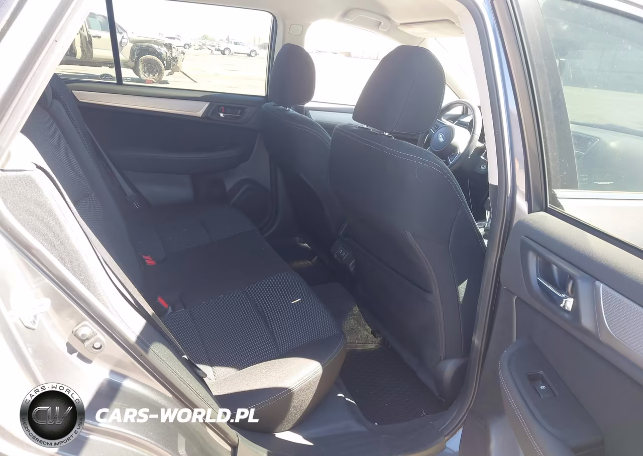 2019 Subaru Outback 2.5I Premium VIN:4S4BSAFC9K3234600 - 8
