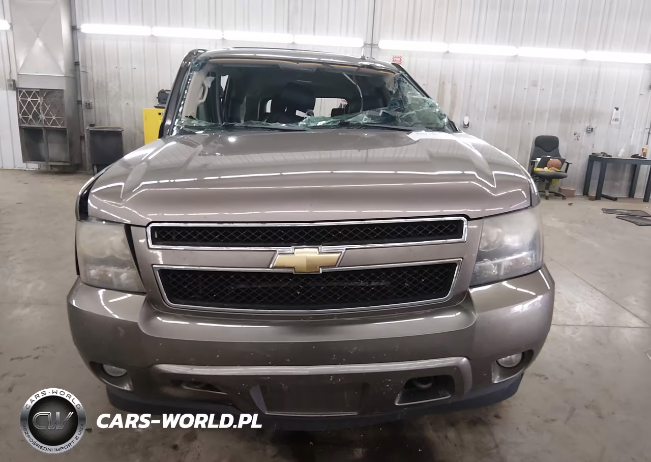 2011 Chevrolet Suburban Lt VIN:1GNSKJE3XBR381583 - 13