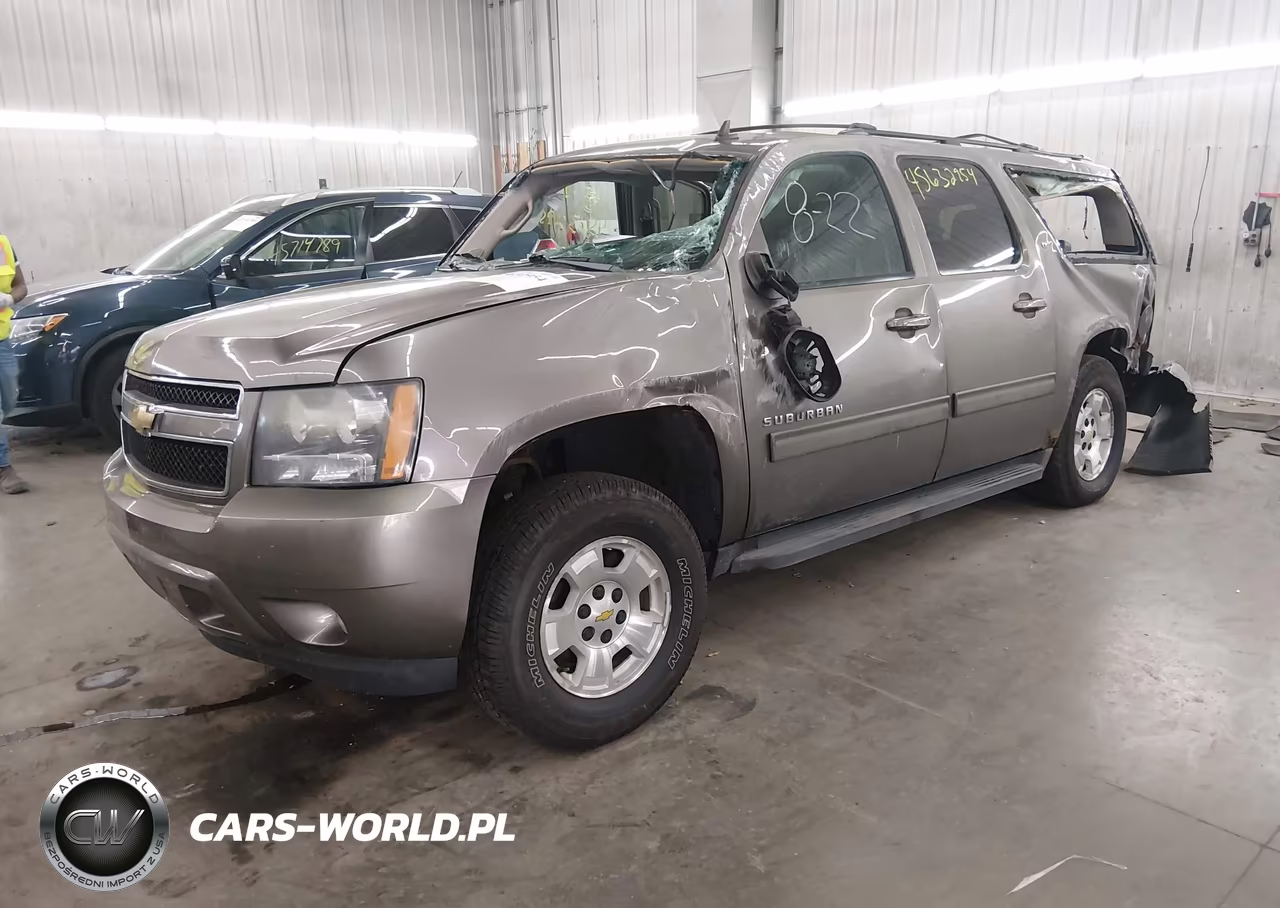 2011 Chevrolet Suburban Lt VIN:1GNSKJE3XBR381583 - 2