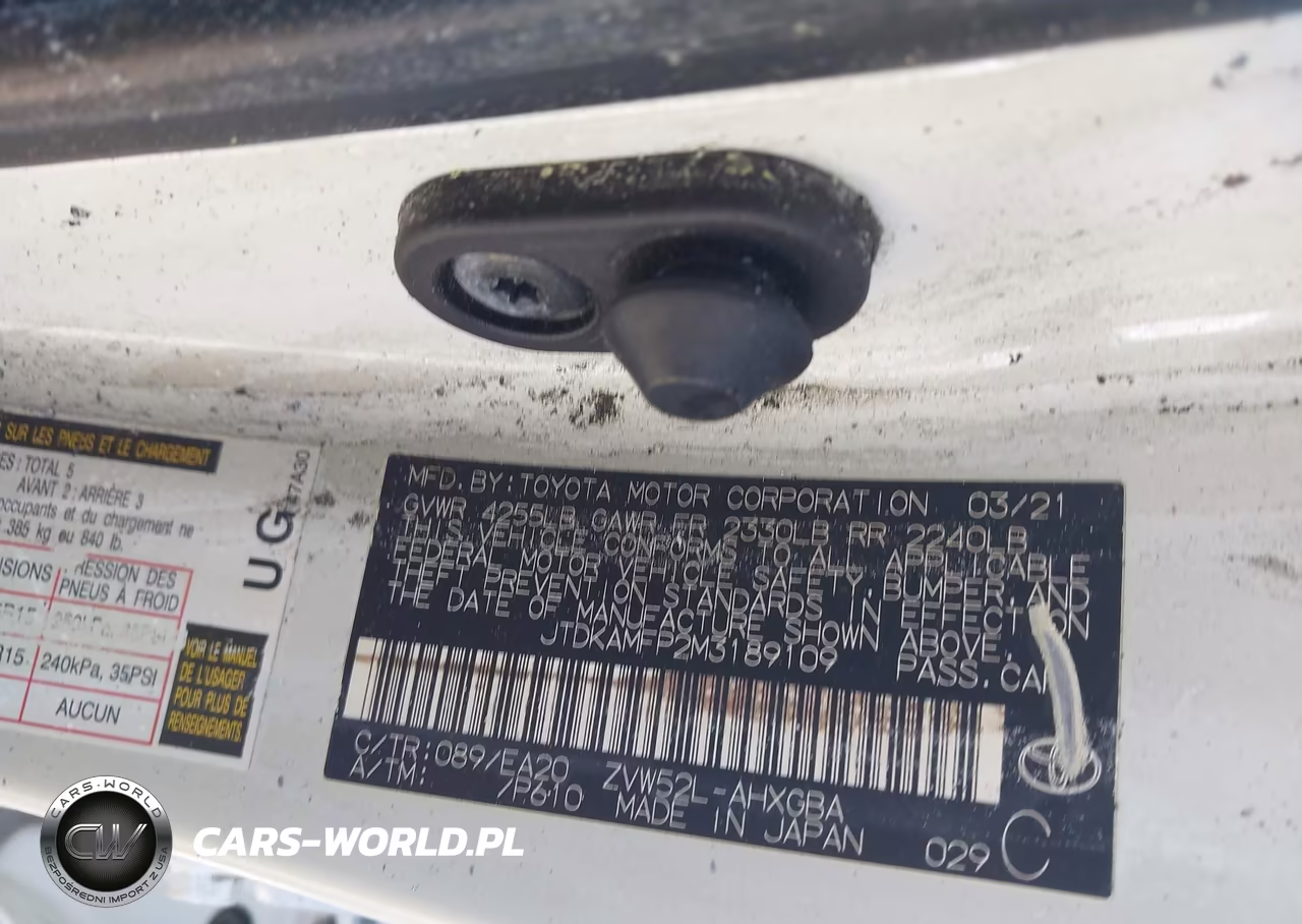 2021 Toyota Prius Prime Xle VIN:JTDKAMFP2M3189109 - 9