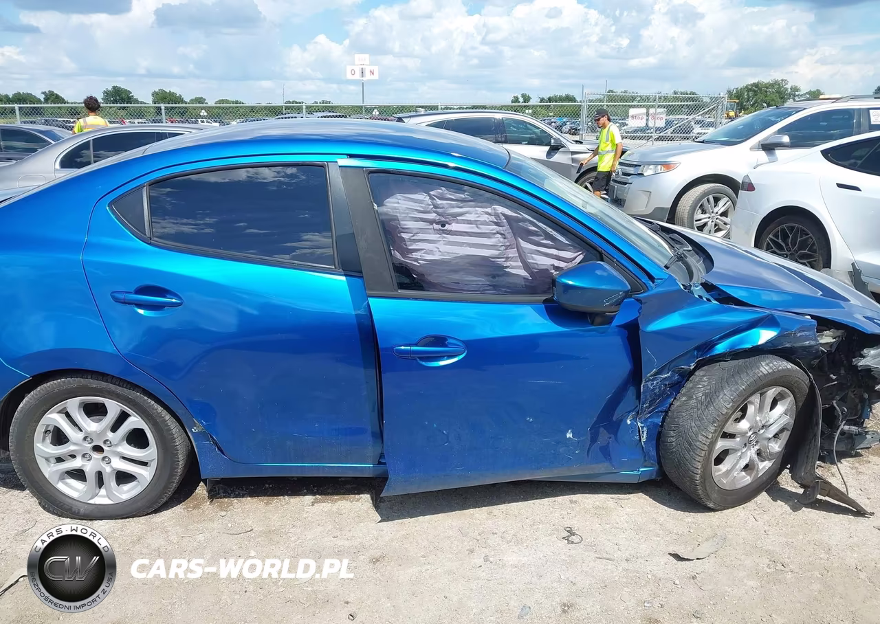 2017 Toyota Yaris Ia VIN:3MYDLBYV7HY157886 - 14
