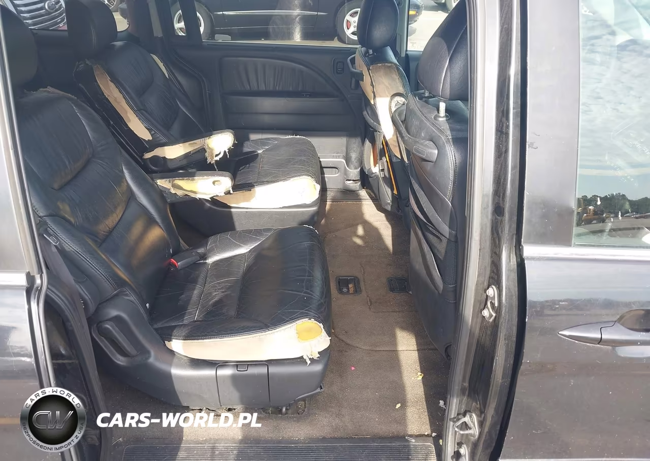 2007 Honda Odyssey Touring VIN:5FNRL388X7B012789 - 8