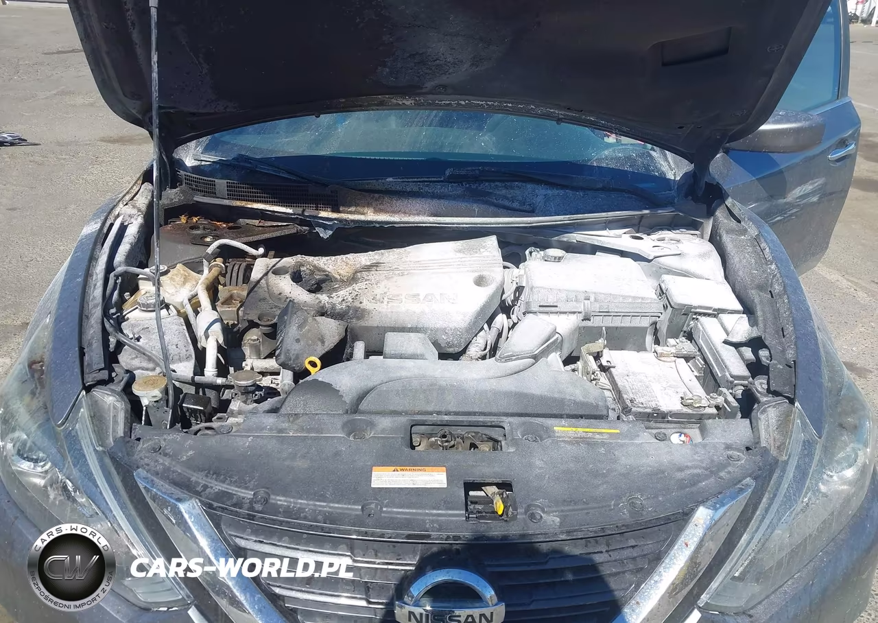 2018 Nissan Altima 2.5 Sr VIN:1N4AL3AP5JC145775 - 10