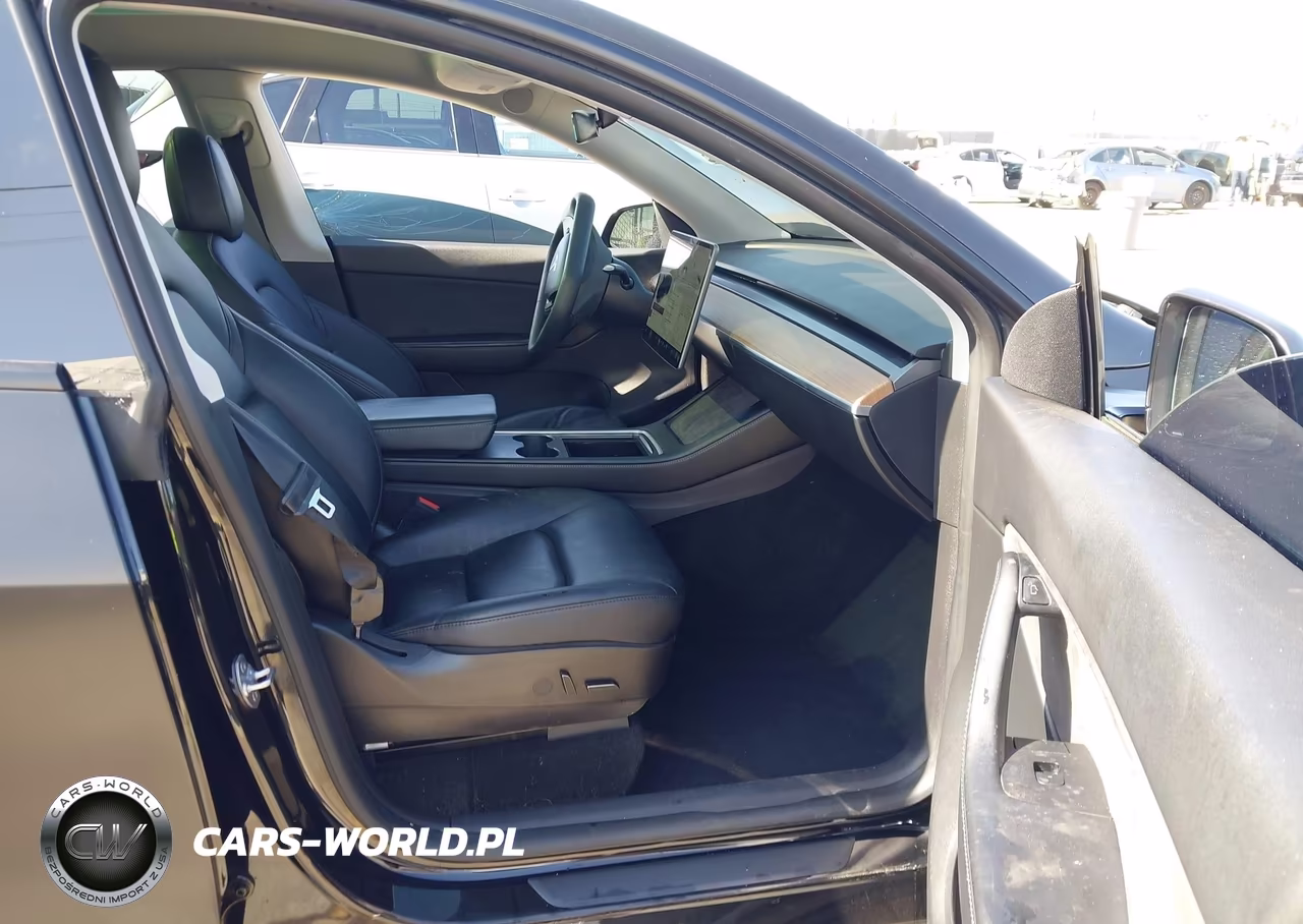 2021 Tesla Model Y Performance Dual Motor All-Wheel Drive VIN:5YJYGDEF9MF220540 - 5