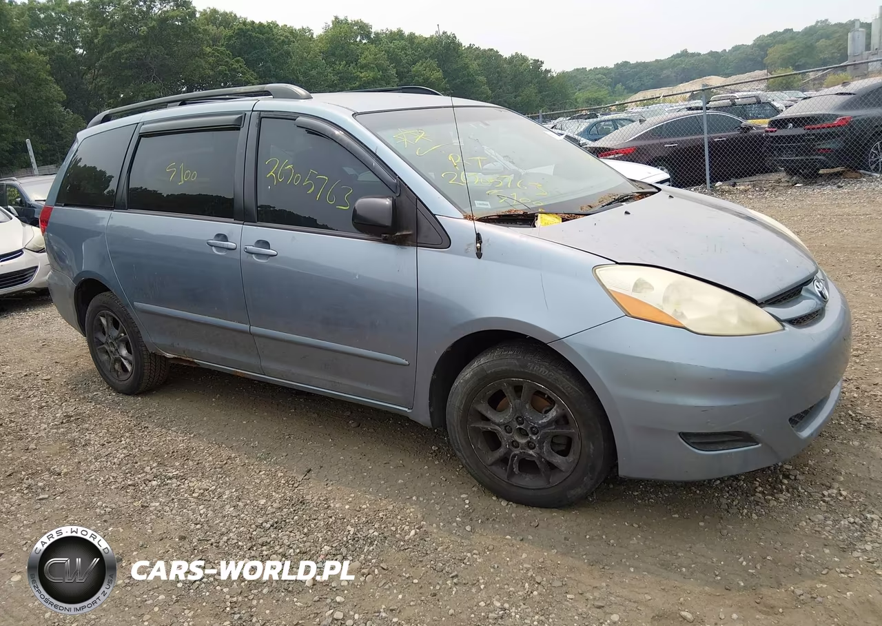 2006 Toyota Sienna Le – zdjęcie 1 z 11