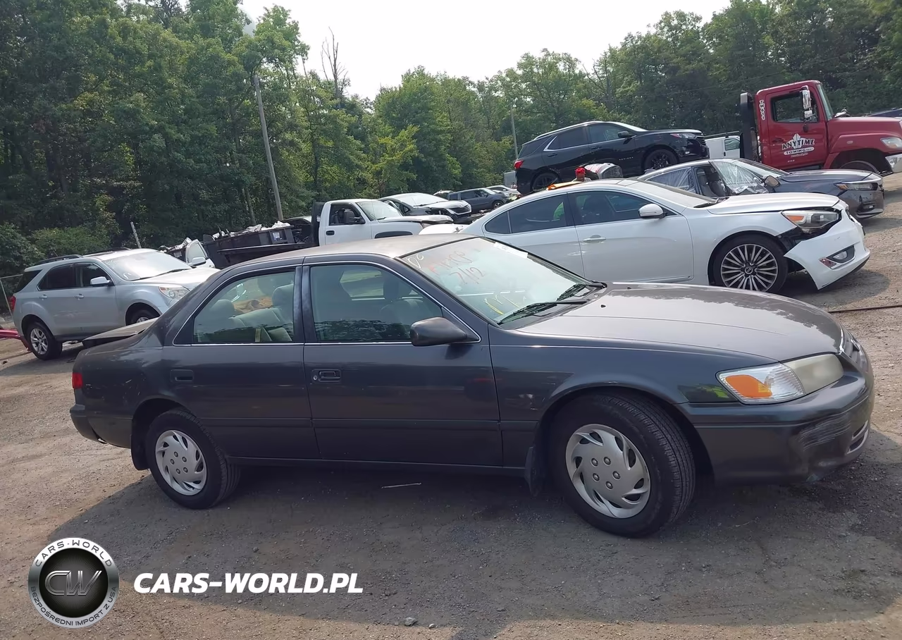 2000 Toyota Camry Le VIN:4T1BG22K3YU965918 - 13