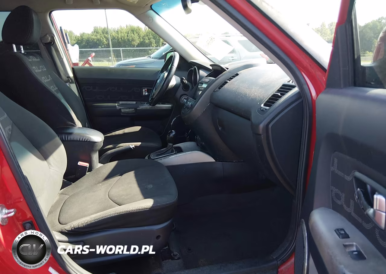 2012 Kia Soul + VIN:KNDJT2A61C7392461 - 5