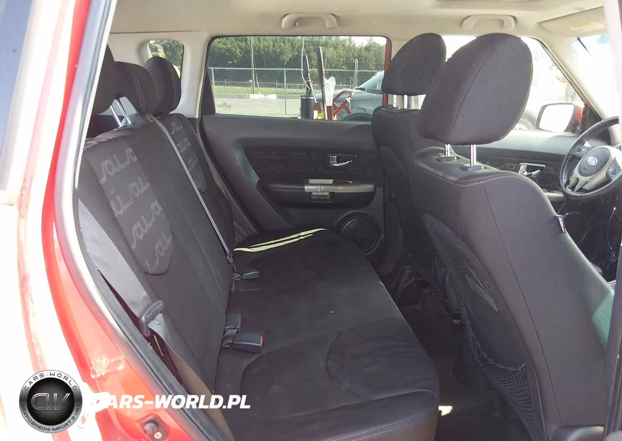 2012 Kia Soul + VIN:KNDJT2A61C7392461 - 8