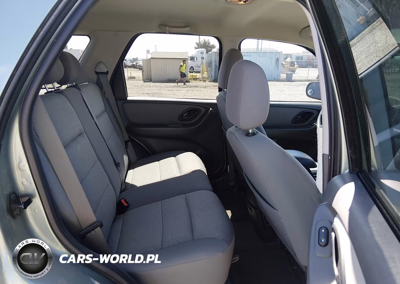 2005 Ford Escape Xlt VIN:1FMYU93125KA94244 - 8