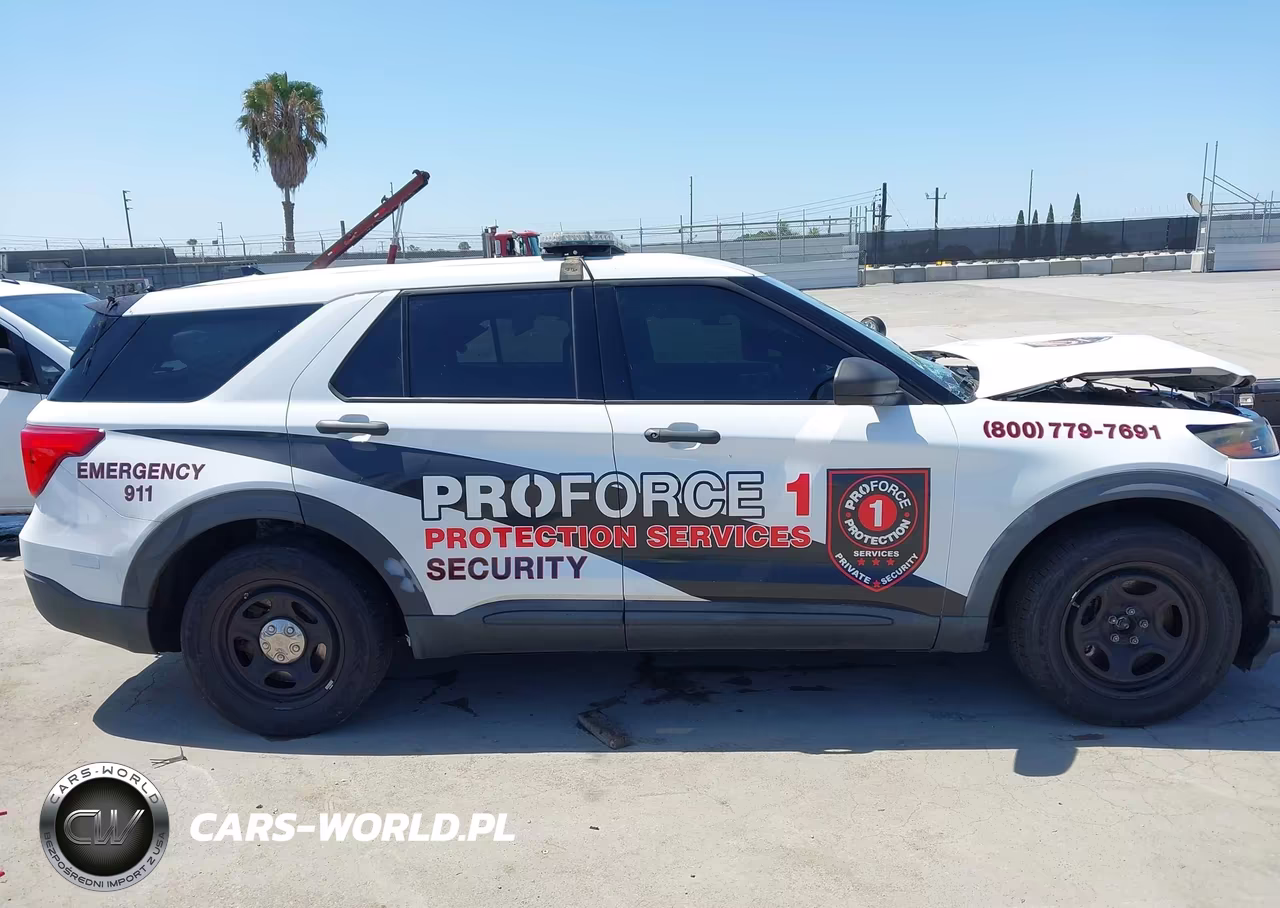 2020 Ford Police Interceptor Utility VIN:1FM5K8AW2LGA84458 - 13