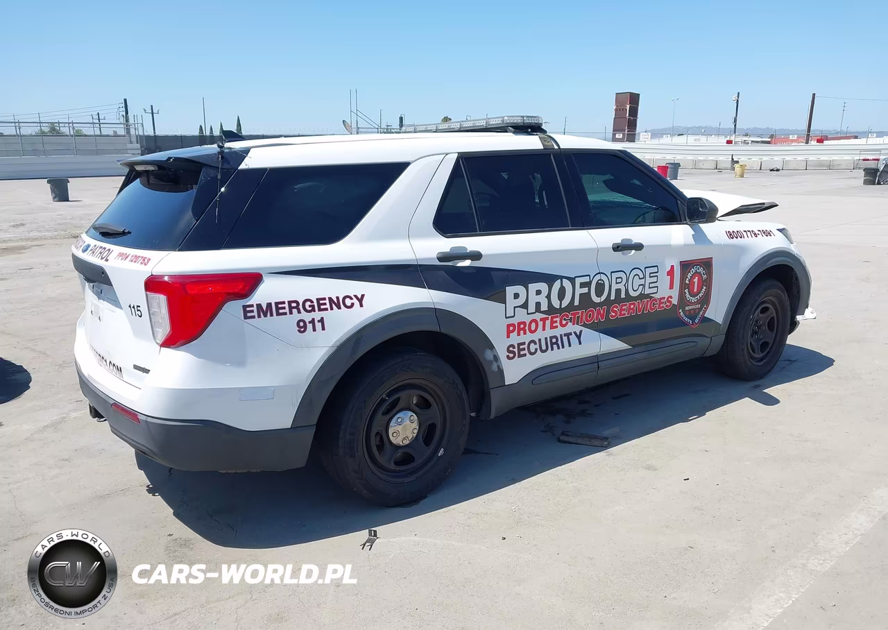 2020 Ford Police Interceptor Utility VIN:1FM5K8AW2LGA84458 - 4