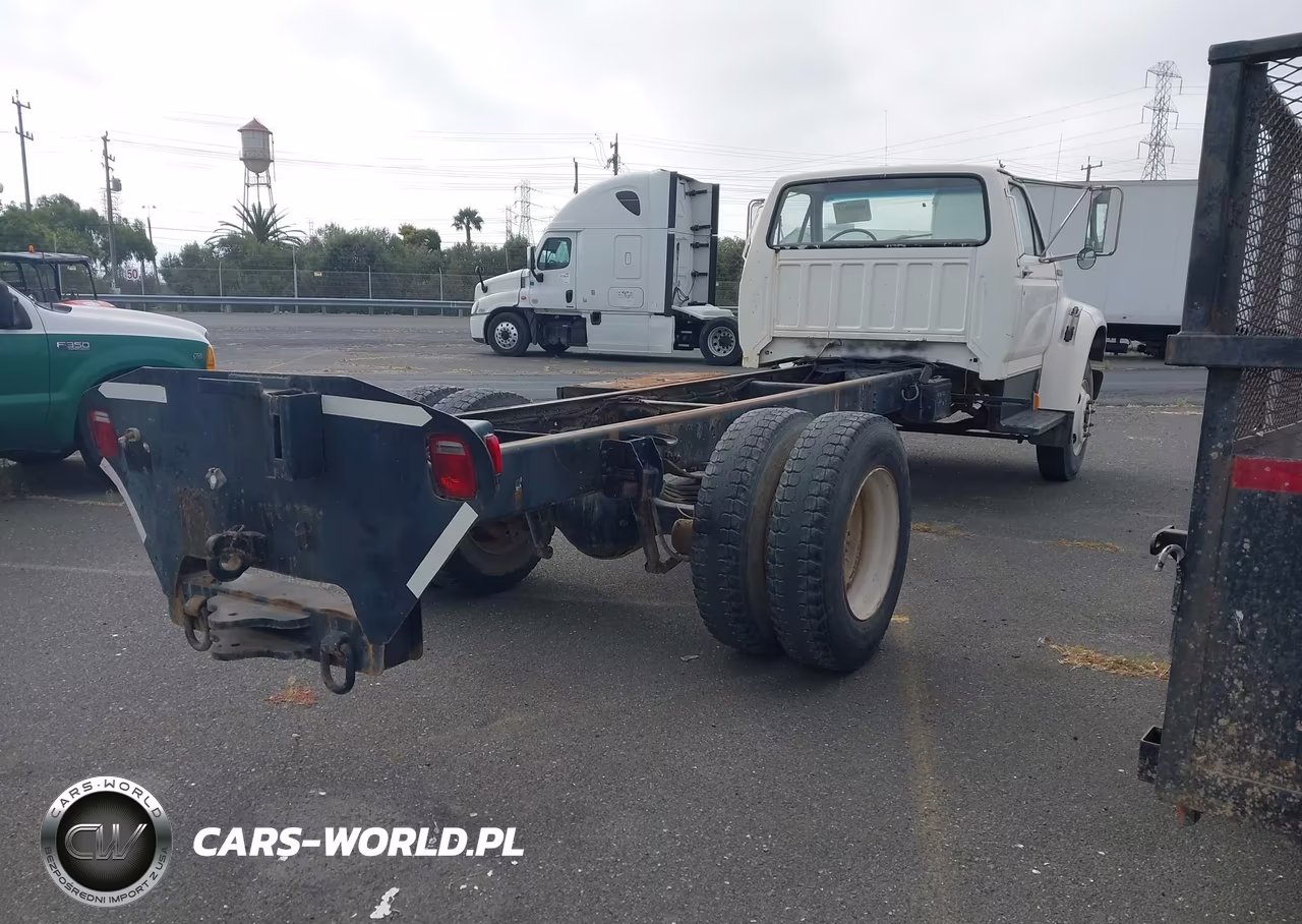 1997 Ford F700 Truck Cab And Chassis VIN:1FDNF70J4VVA17850 - 4