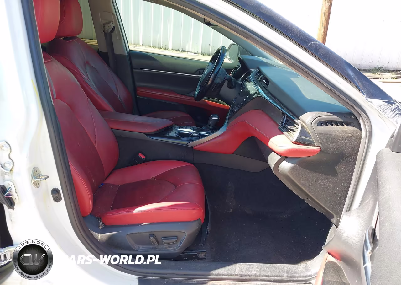 2019 Toyota Camry Xse VIN:4T1B61HK5KU262431 - 5