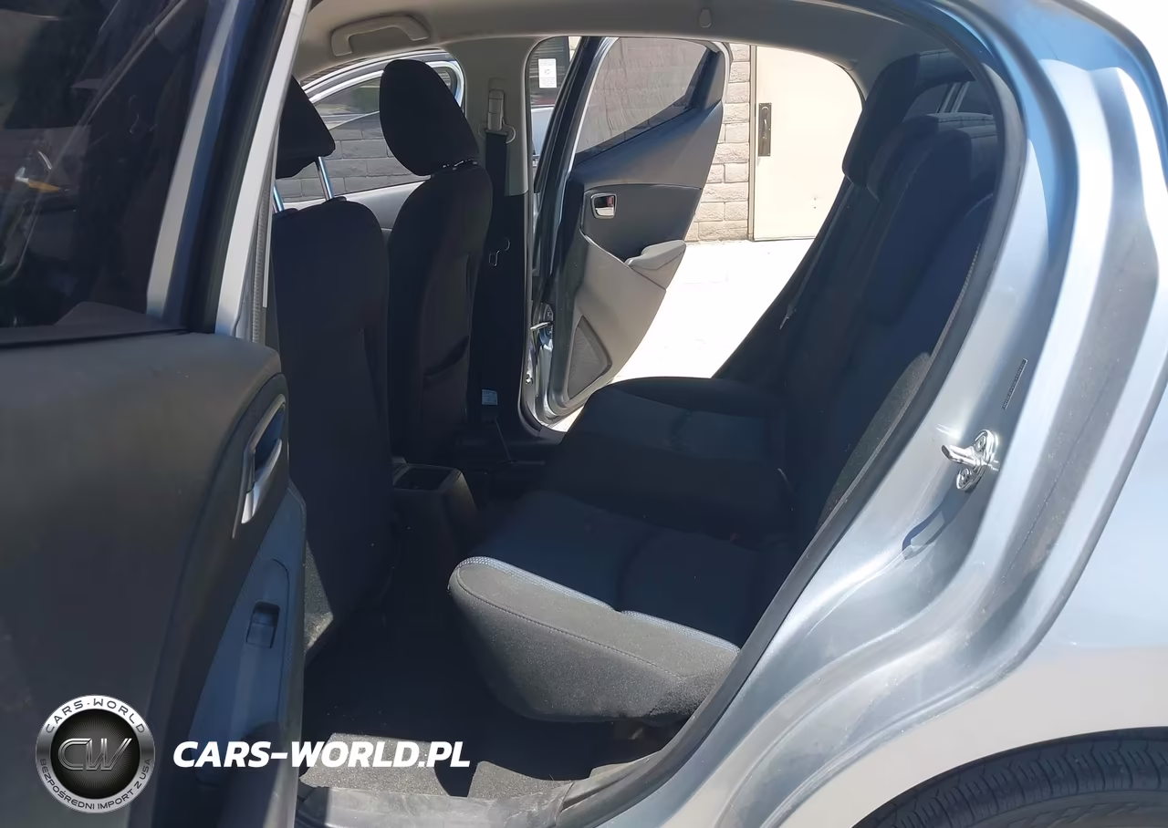 2019 Toyota Yaris Le VIN:3MYDLBYV5KY511475 - 8
