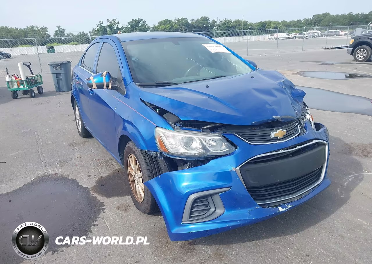 2017 Chevrolet Sonic Lt Auto – zdjęcie 1 z 16