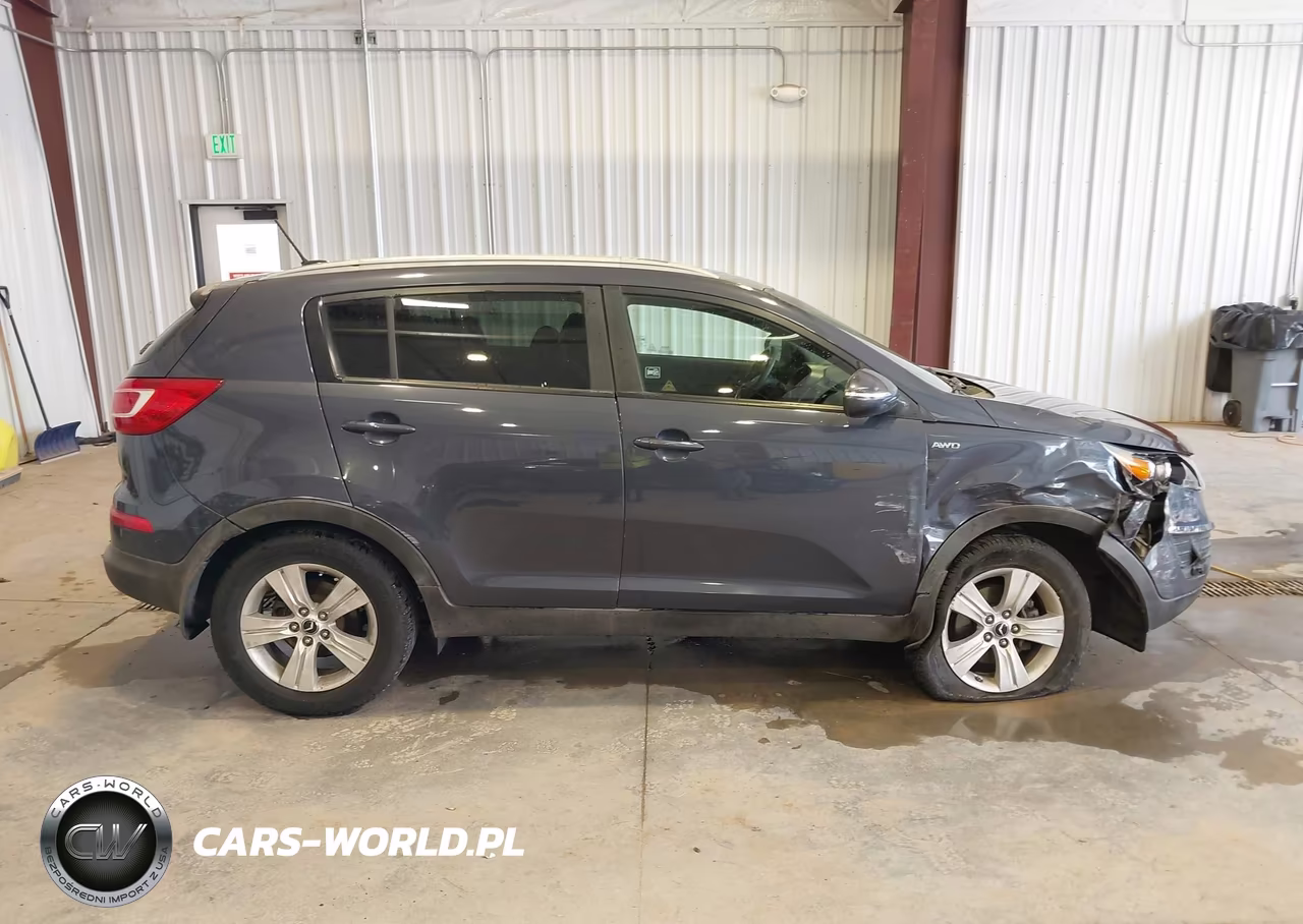 2011 Kia Sportage Lx VIN:KNDPBCA26B7030589 - 13