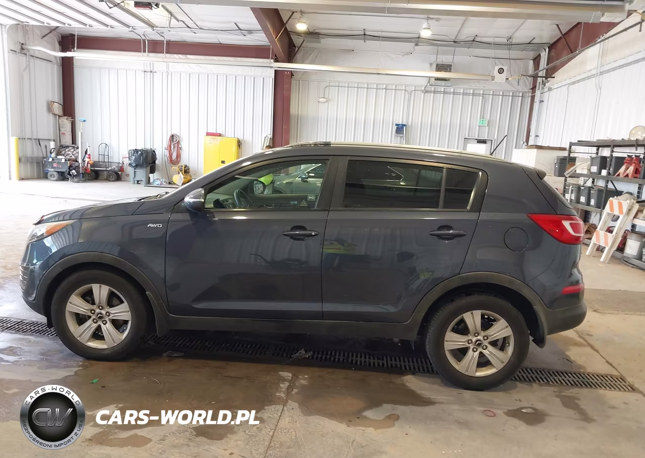 2011 Kia Sportage Lx VIN:KNDPBCA26B7030589 - 14