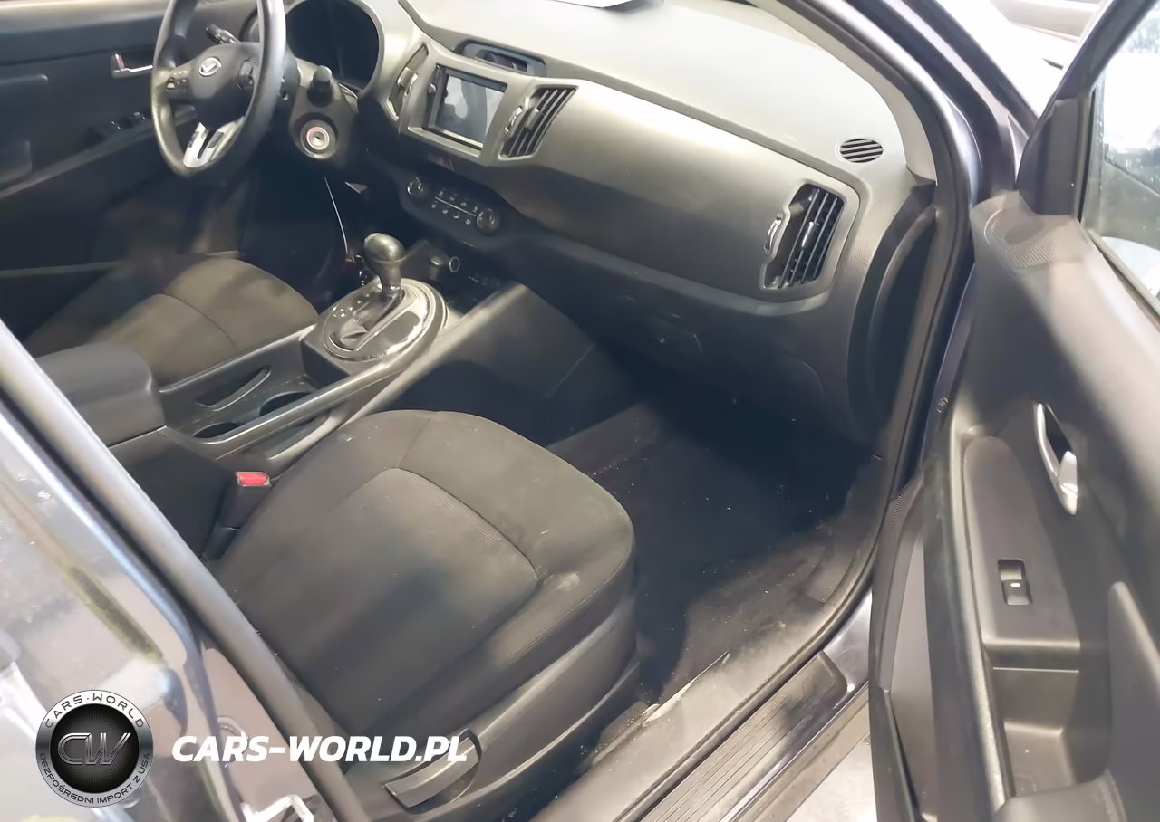 2011 Kia Sportage Lx VIN:KNDPBCA26B7030589 - 5