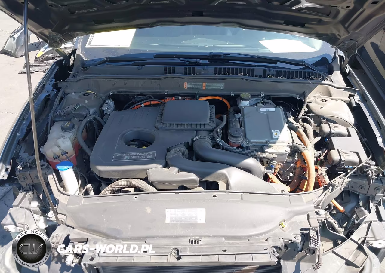 2020 Ford Fusion Plug-In Hybrid Titanium VIN:3FA6P0SU3LR120472 - 10