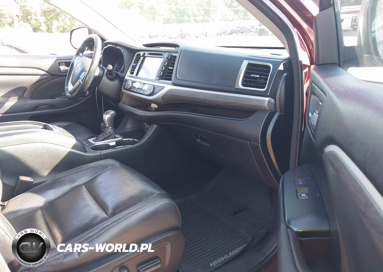 2017 Toyota Highlander Hybrid Limited Platinum VIN:5TDDGRFH8HS025011 - 5