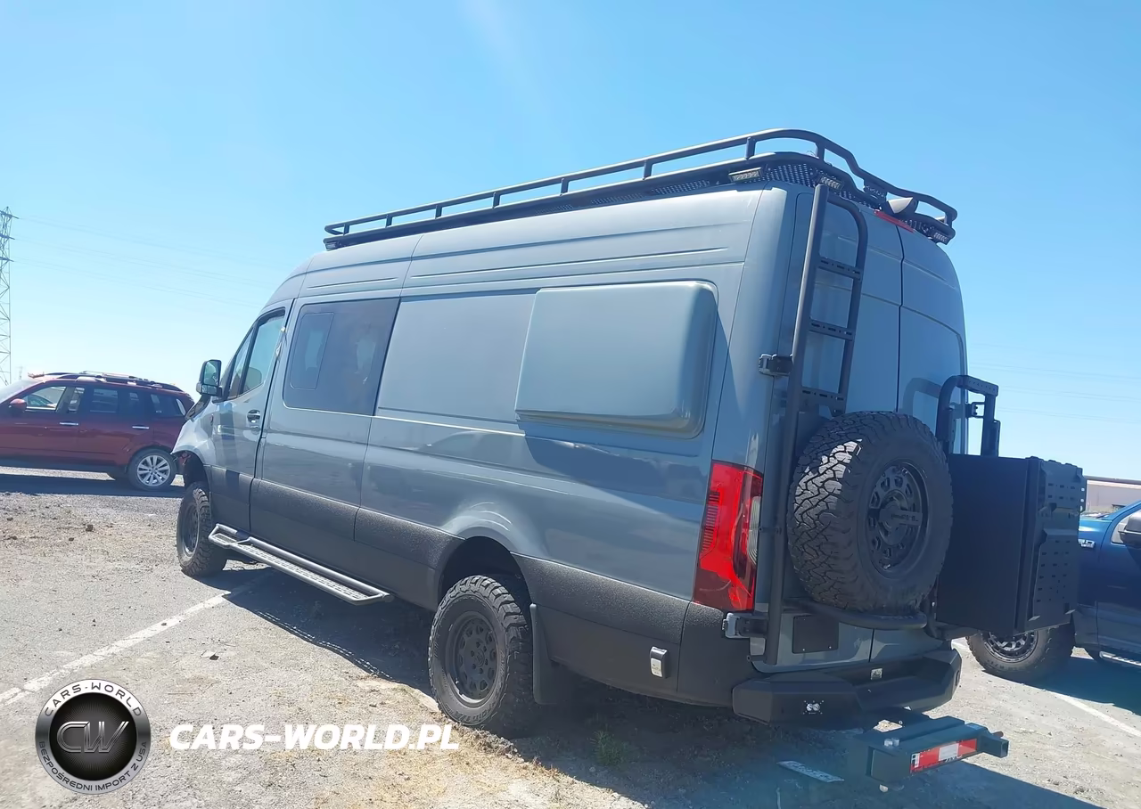 2024 Mercedes-Benz Sprinter 2500 High Roof 4-Cyl Diesel Ho VIN:W1Y4NCVY5RP726424 - 3