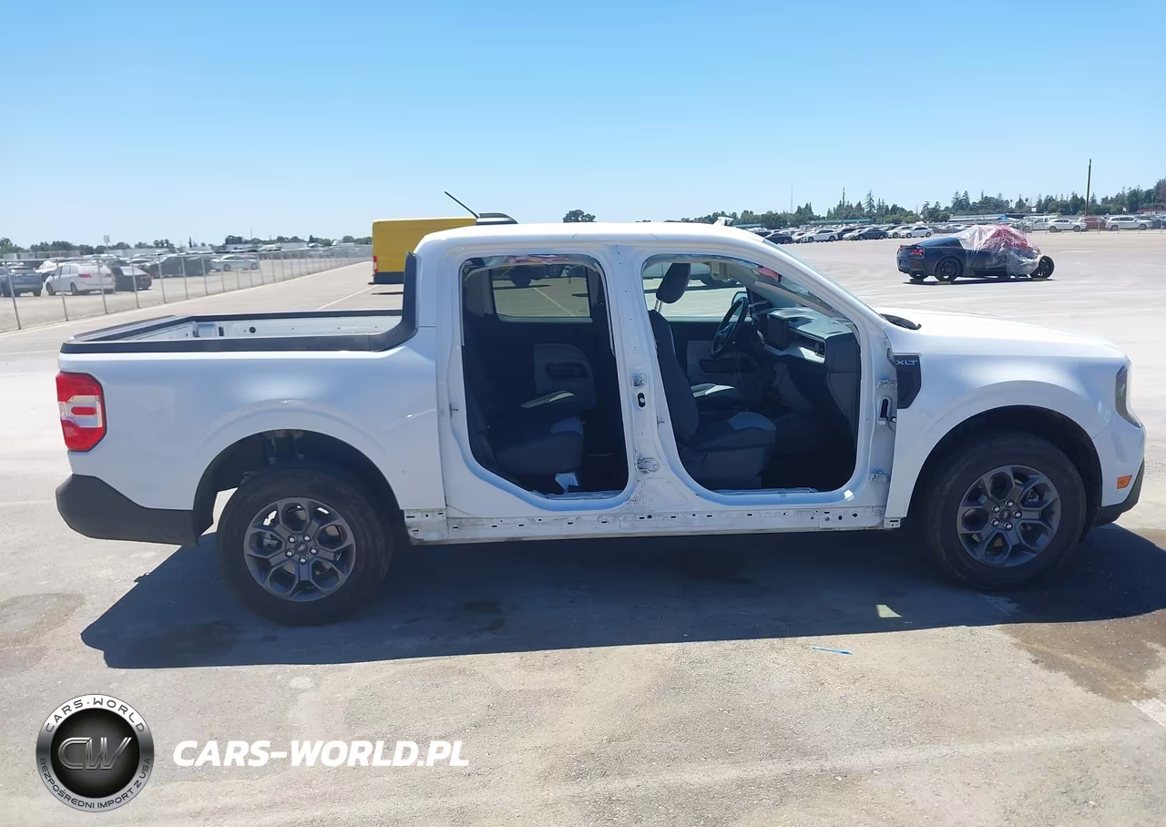 2025 Ford Maverick Xlt VIN:3FTTW8H35SRB02874 - 14