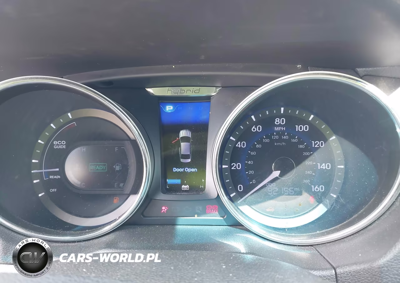 2012 Hyundai Sonata Hybrid VIN:KMHEC4A49CA045275 - 7