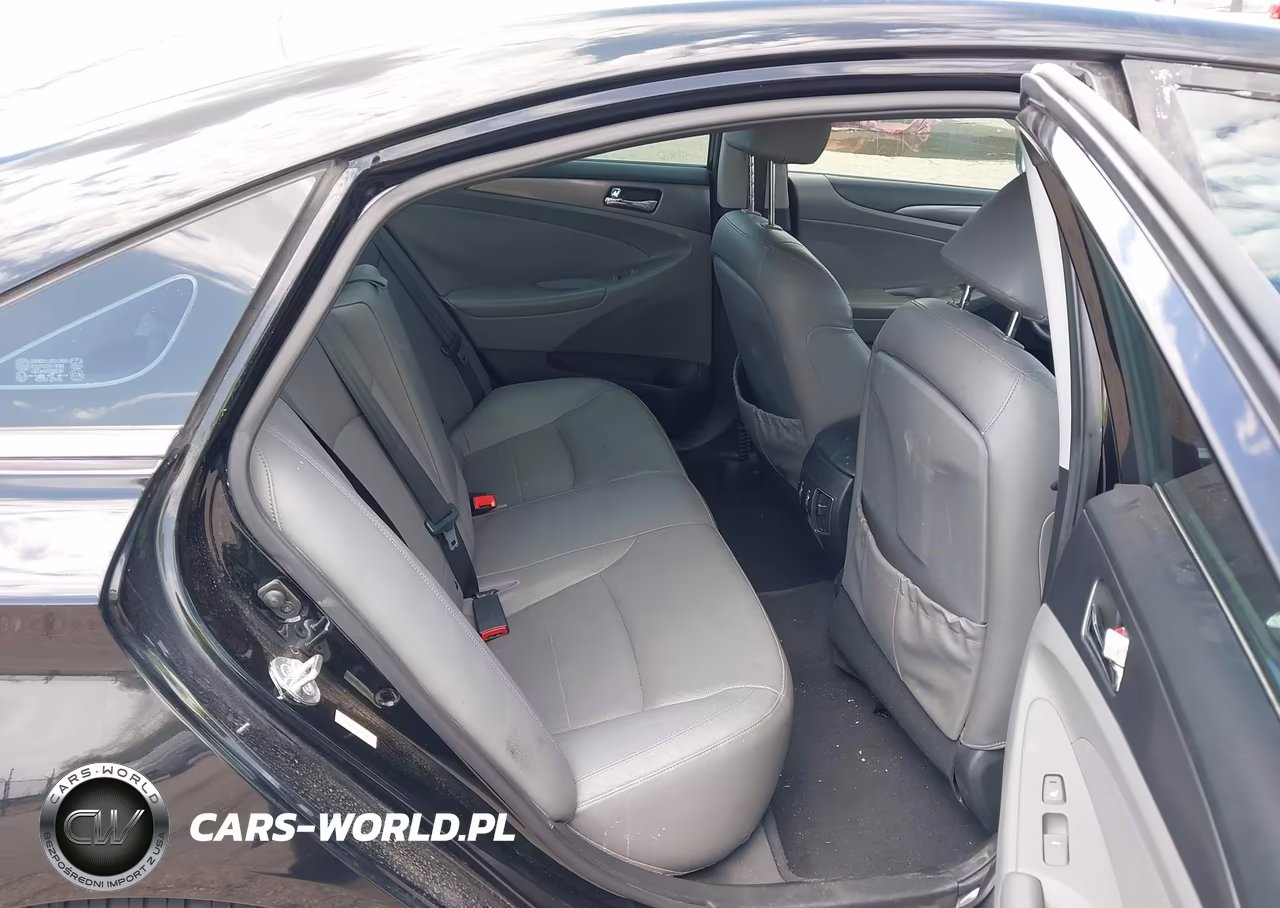 2012 Hyundai Sonata Hybrid VIN:KMHEC4A49CA045275 - 8