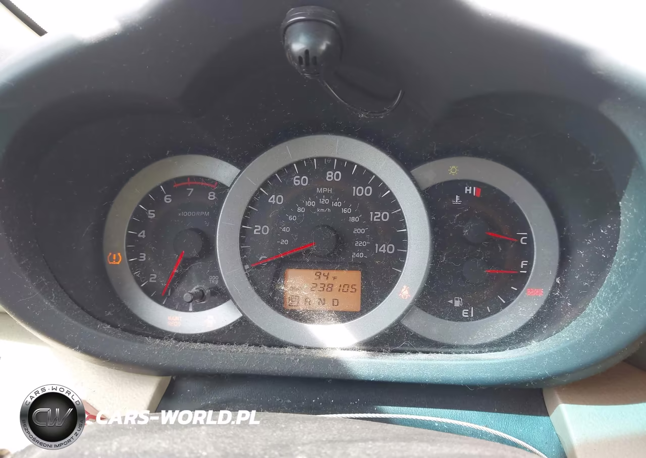 2010 Toyota Rav4 Limited V6 VIN:2T3DK4DV0AW021050 - 7