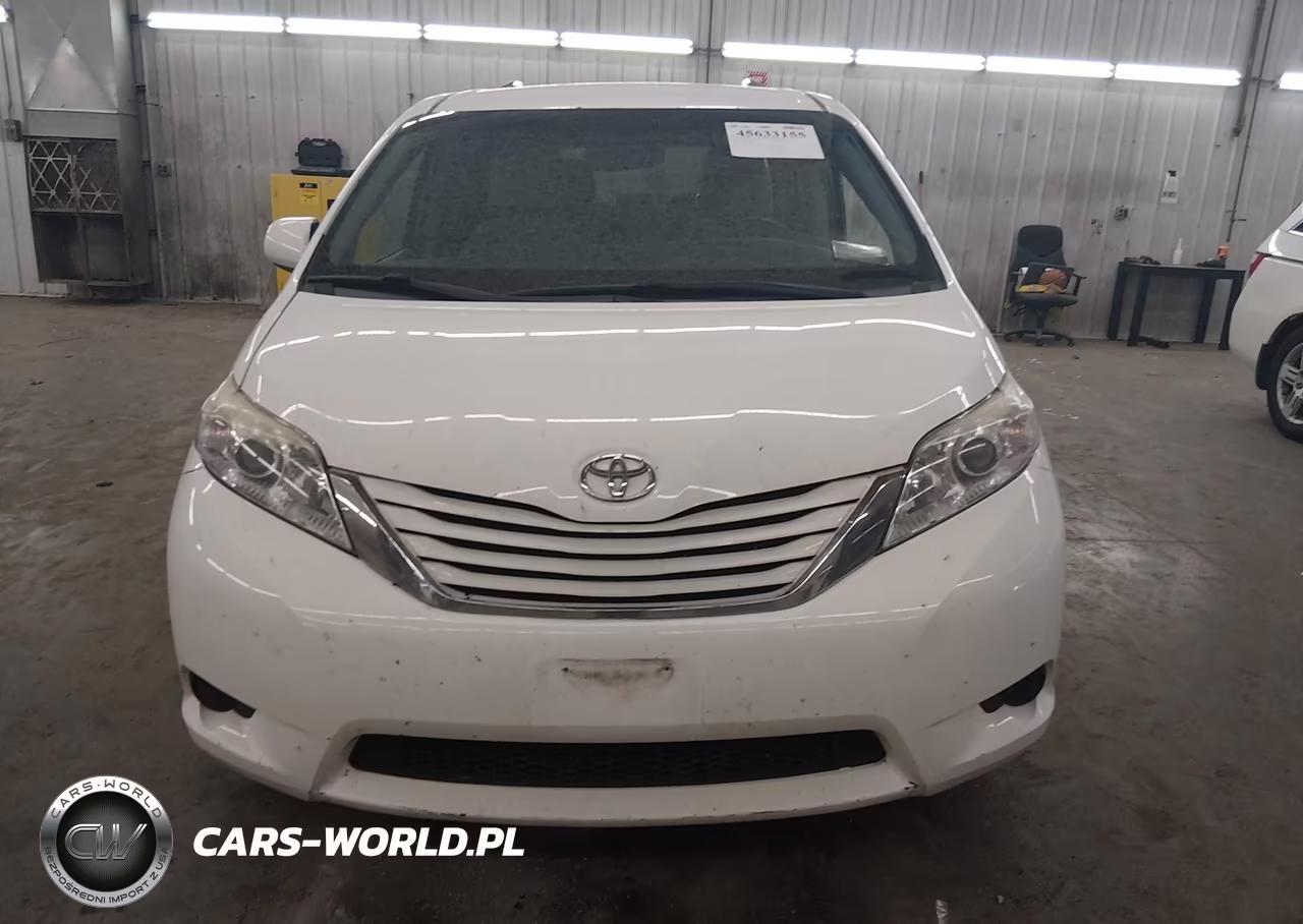 2015 Toyota Sienna Le 8 Passenger VIN:5TDKK3DC9FS601633 - 13