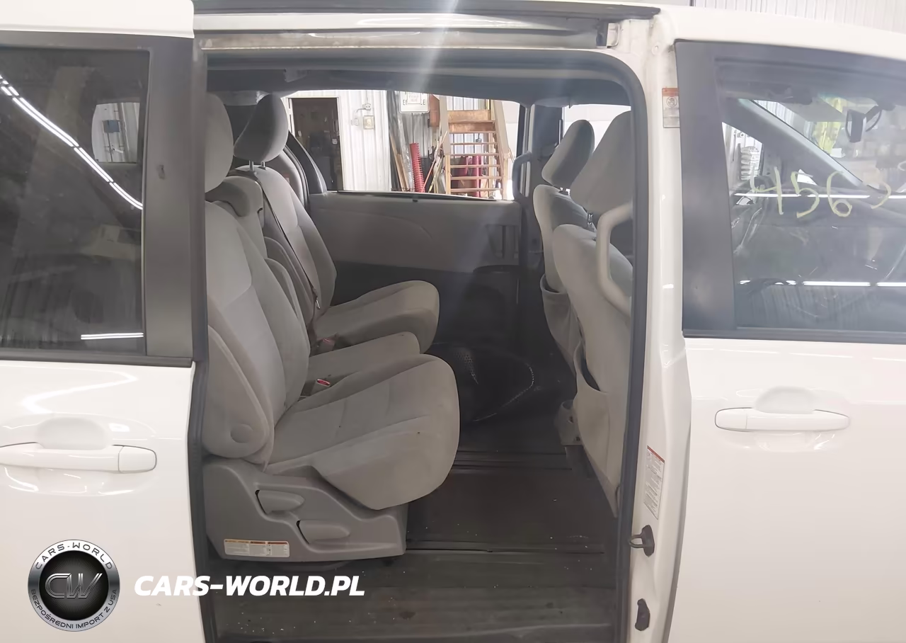 2015 Toyota Sienna Le 8 Passenger VIN:5TDKK3DC9FS601633 - 8