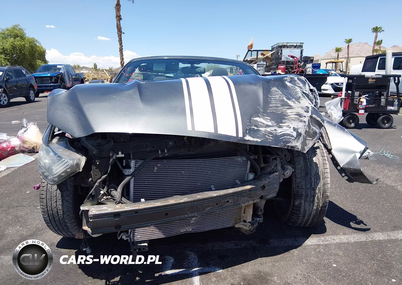 2016 Ford Mustang V6 VIN:1FATP8EM2G5238387 - 12