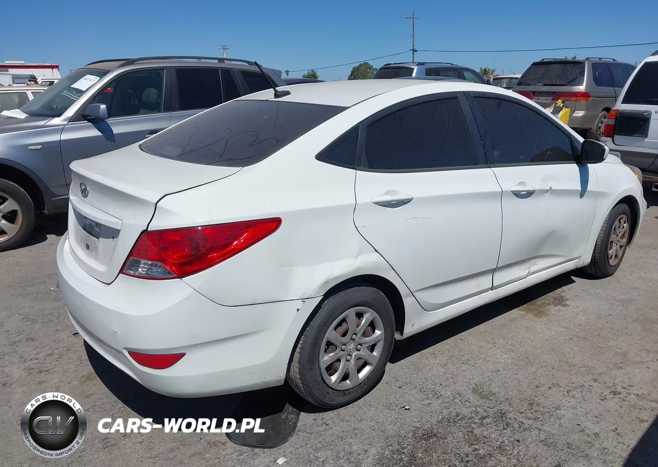 2014 Hyundai Accent Gls VIN:KMHCT4AE8EU616255 - 4