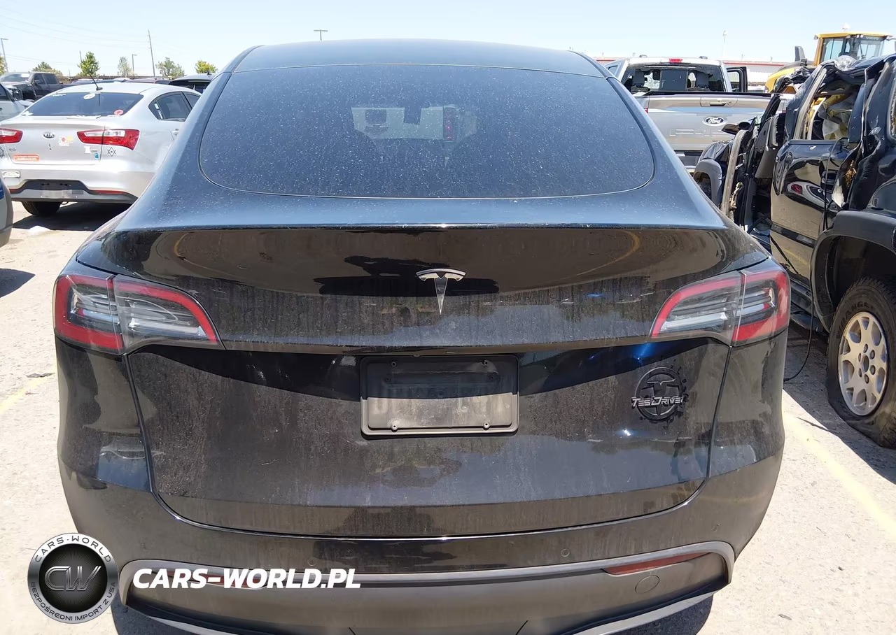 2021 Tesla Model Y Long Range Dual Motor All-Wheel Drive VIN:5YJYGDEE4MF209162 - 16