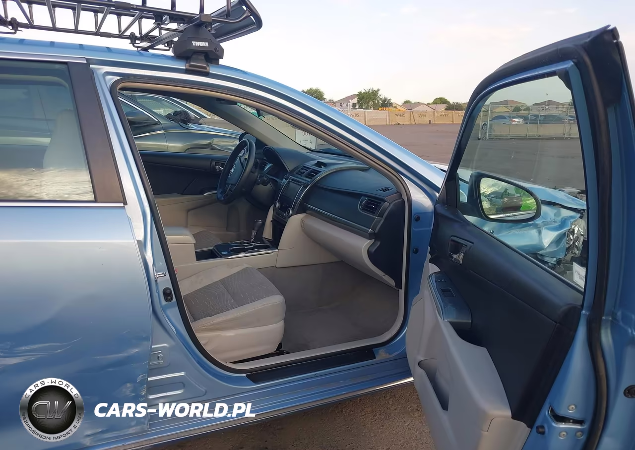 2013 Toyota Camry Hybrid Le VIN:4T1BD1FK9DU086639 - 5