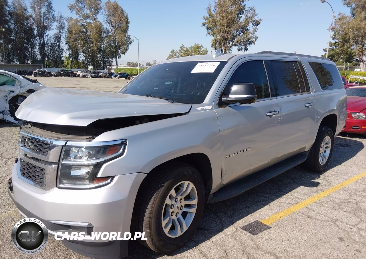 2017 Chevrolet Suburban Lt VIN:1GNSKHKC8HR204522 - 2