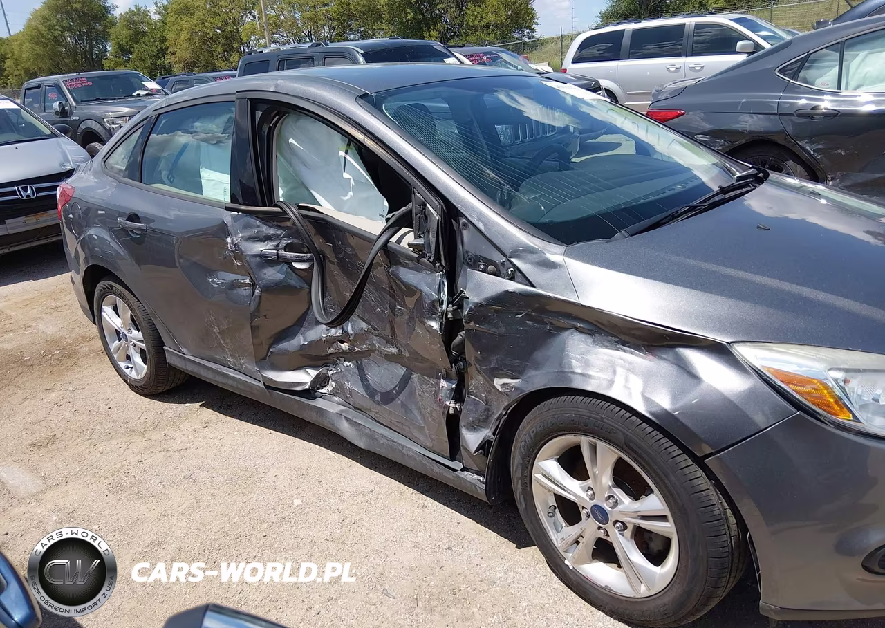 2014 Ford Focus Se VIN:1FADP3F2XEL184284 - 6