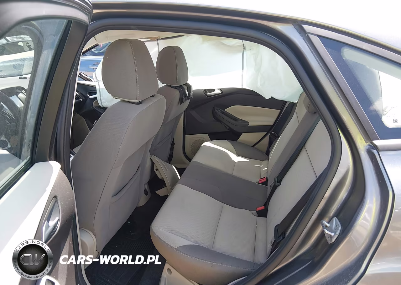 2014 Ford Focus Se VIN:1FADP3F2XEL184284 - 8