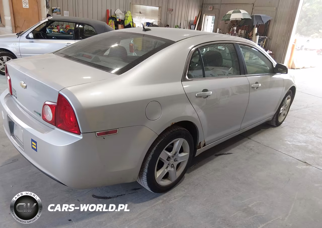 2010 Chevrolet Malibu Ls VIN:1G1ZA5E06AF210281 - 4