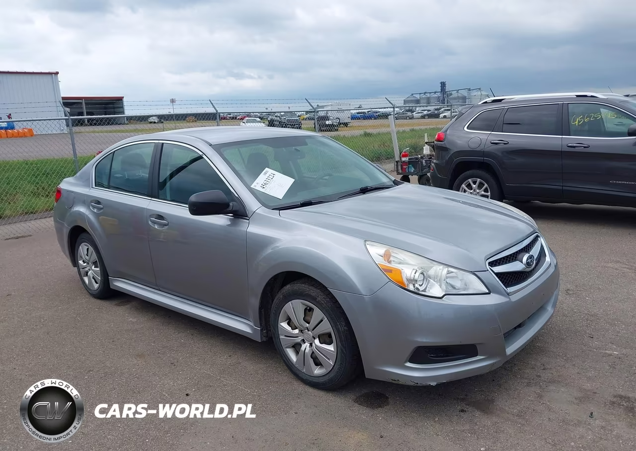 2011 Subaru Legacy 2.5I – zdjęcie 1 z 11
