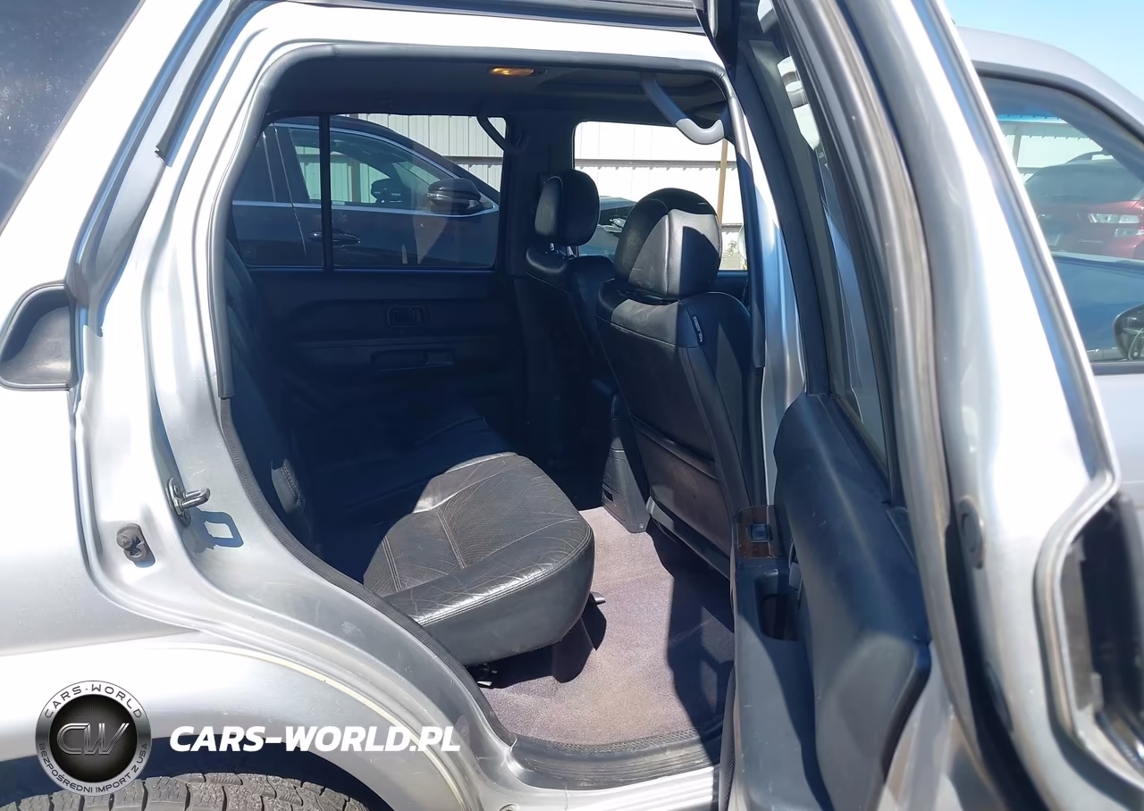 2002 Nissan Pathfinder Le VIN:JN8DR09Y32W746172 - 8