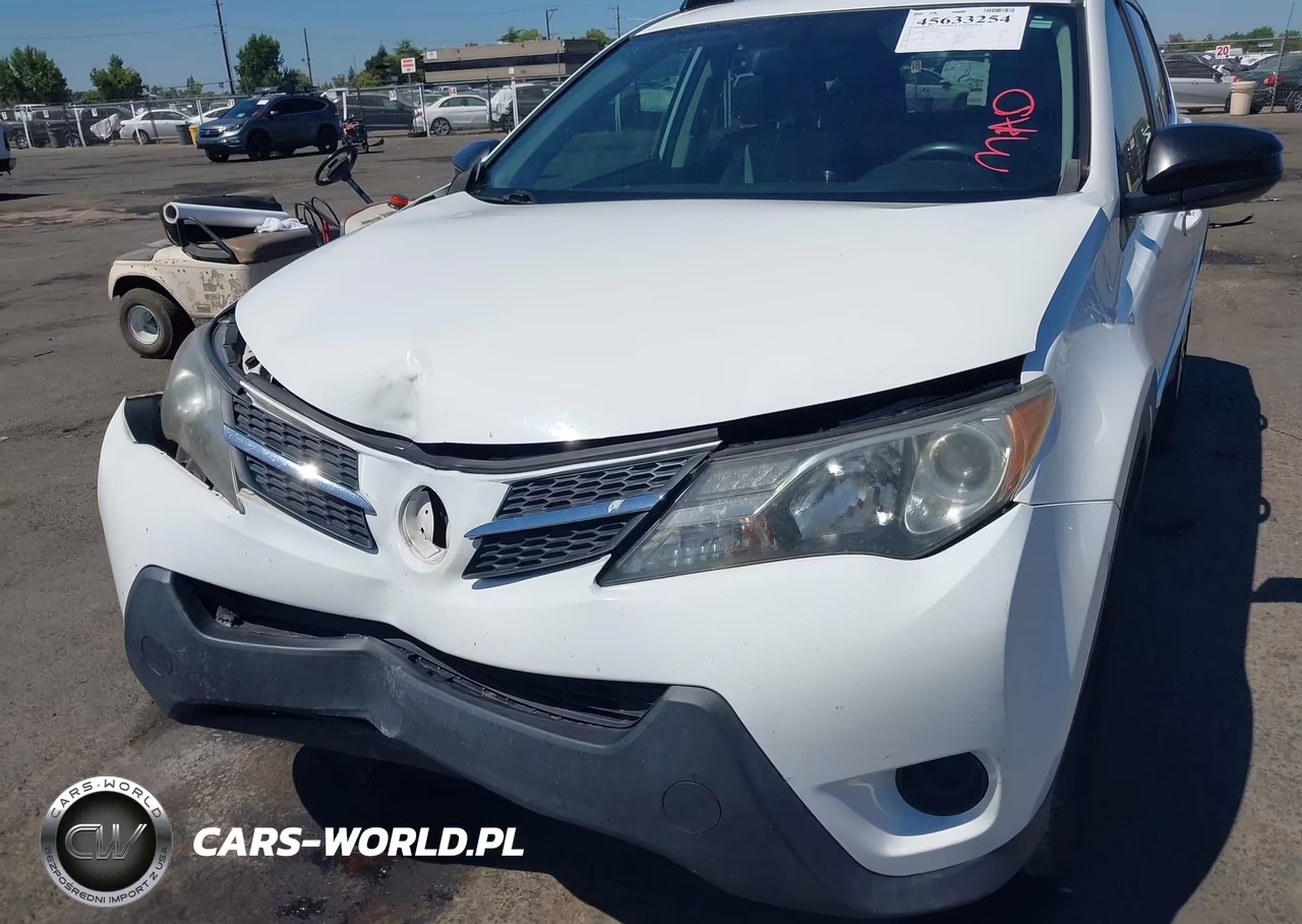 2015 Toyota Rav4 Le VIN:JTMZFREV3FD078644 - 12