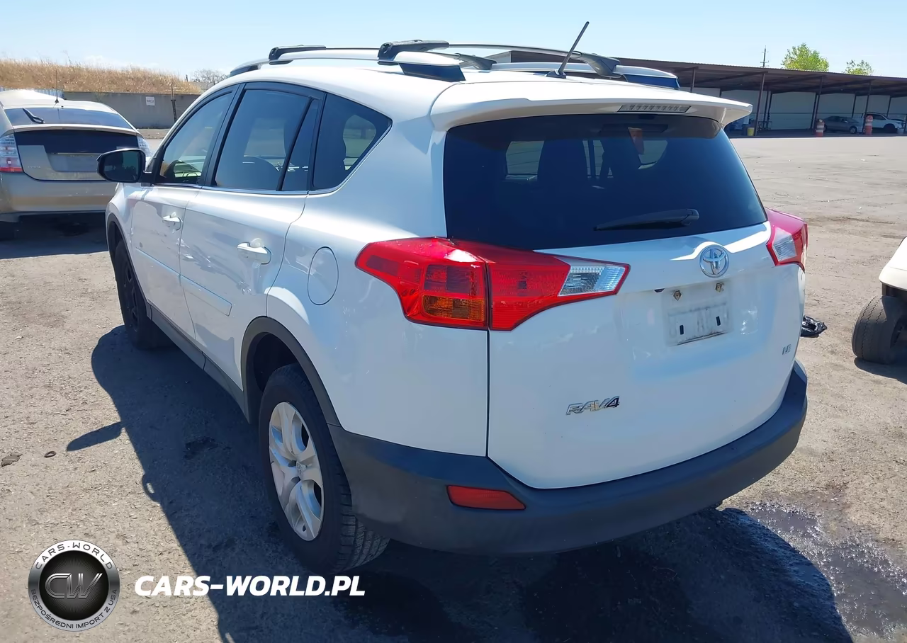2015 Toyota Rav4 Le VIN:JTMZFREV3FD078644 - 3