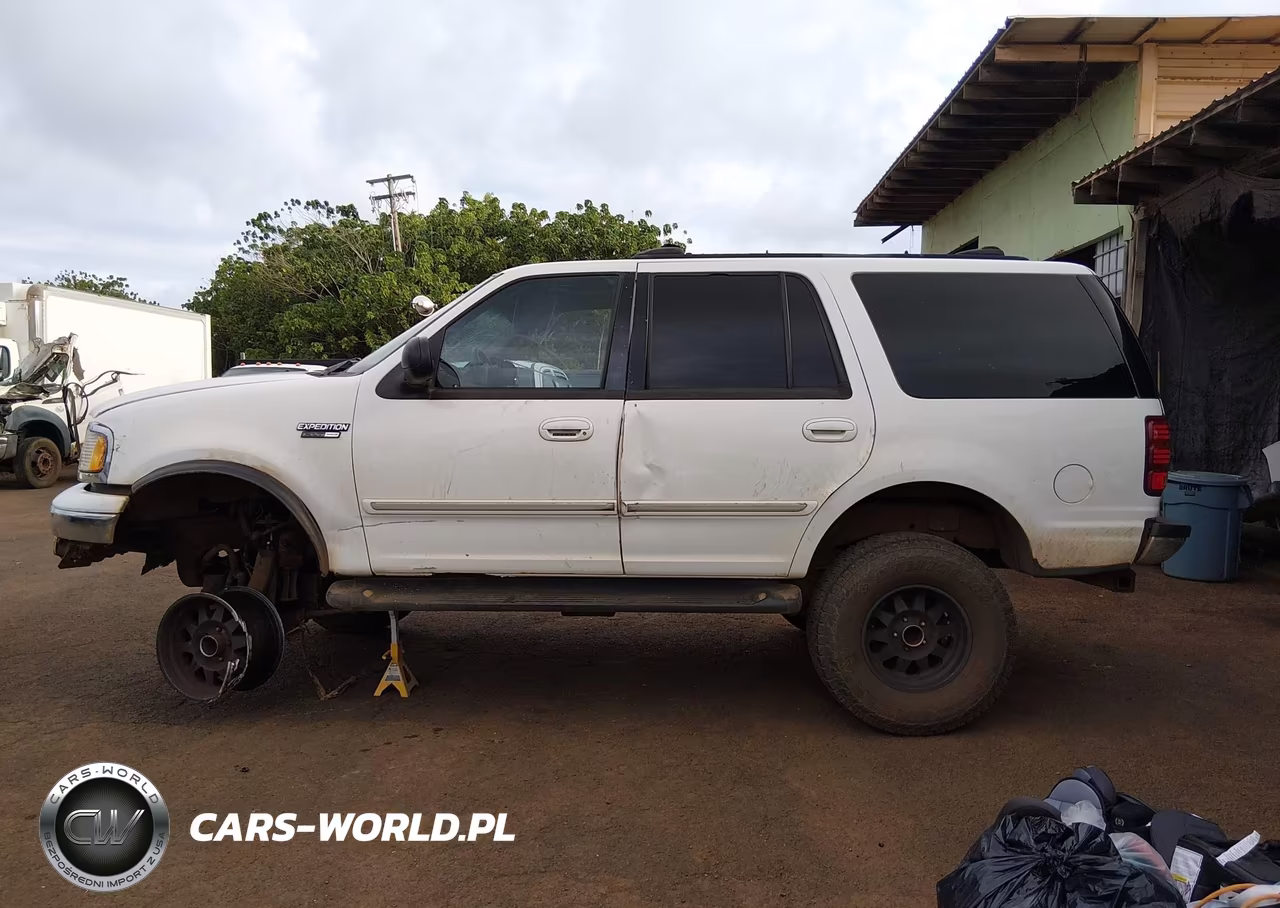 1999 Ford Expedition Eddie Bauer-Xlt VIN:1FMPU18L4XLB06978 - 14