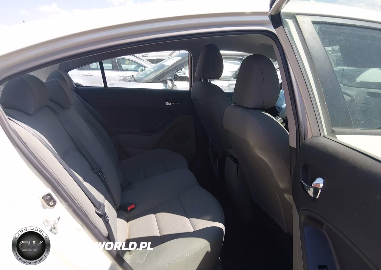 2015 Kia Forte Lx VIN:KNAFK4A63F5298440 - 8