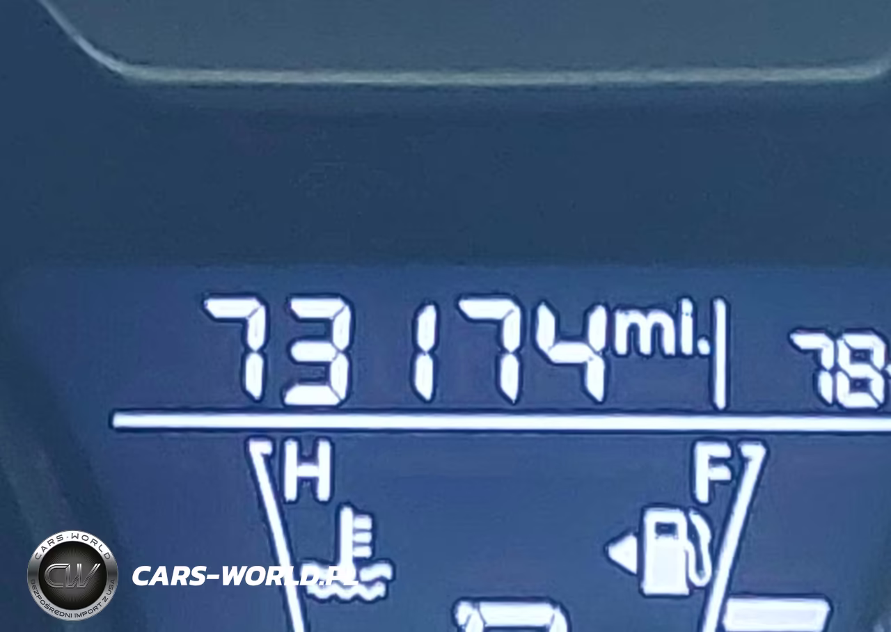 2016 Hyundai Veloster VIN:KMHTC6AD7GU288736 - 15