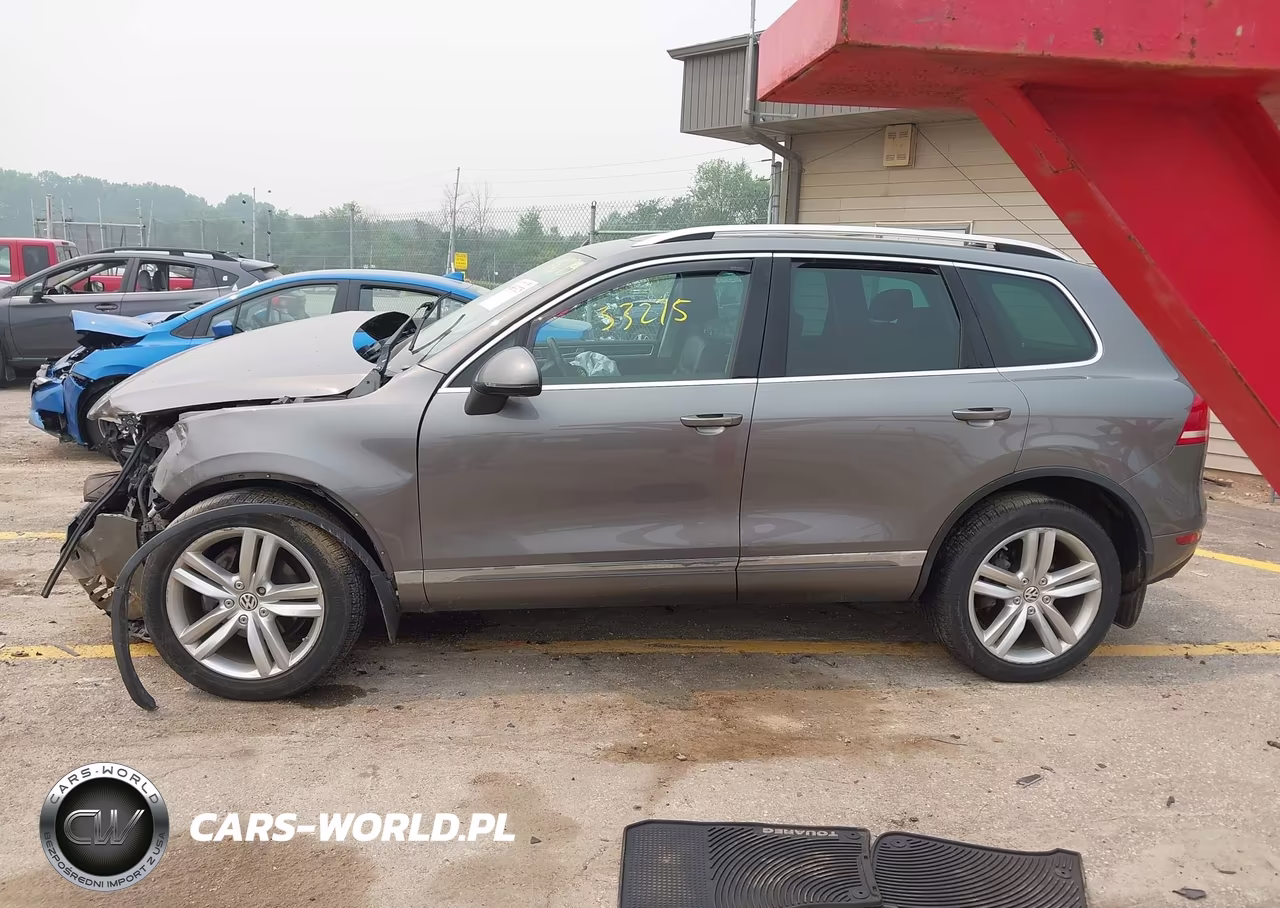 2013 Volkswagen Touareg Tdi Executive VIN:WVGEP9BP2DD005999 - 14